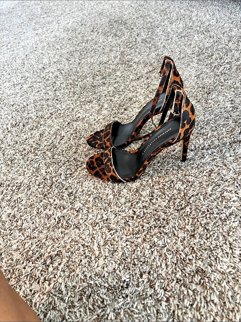 Zara Leopard Print Heels - Picture 3 of 3